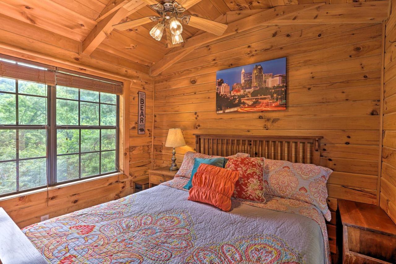 Quaint Log Cabin With Views Near West Jefferson Warrensville Dış mekan fotoğraf