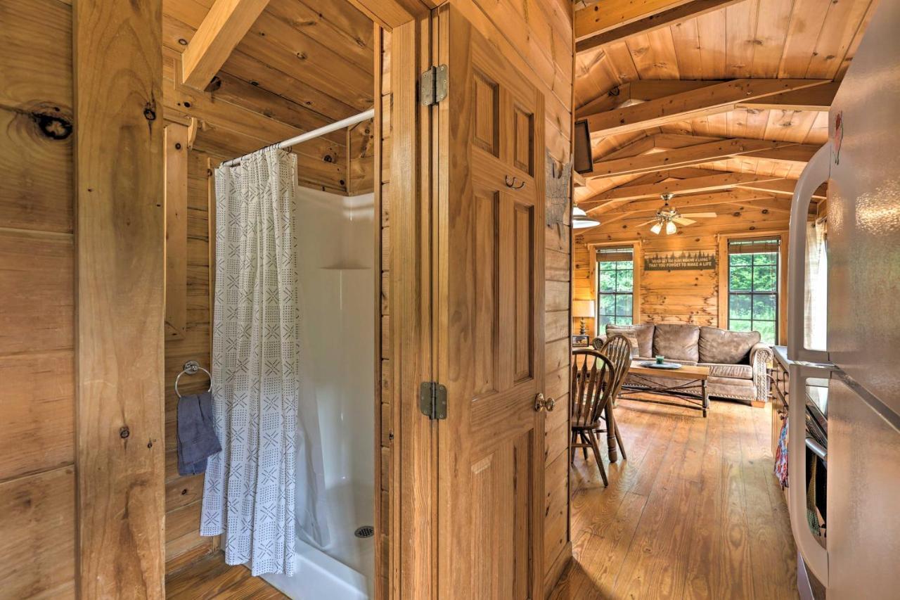 Quaint Log Cabin With Views Near West Jefferson Warrensville Dış mekan fotoğraf